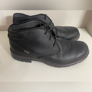 Clarks‎ Black Leather Chukka Boots for Men Size 10